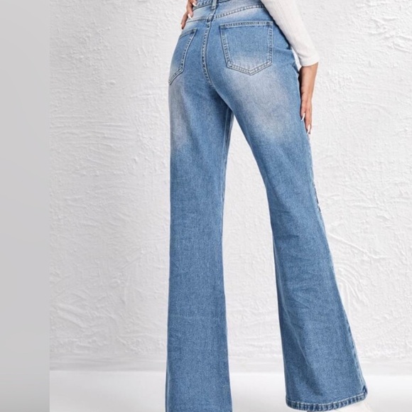 High Waist Paisley Patch Flare Jeans - Picture 2 of 13